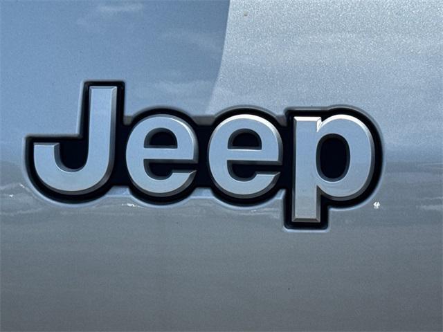 new 2025 Jeep Grand Cherokee L car, priced at $42,410