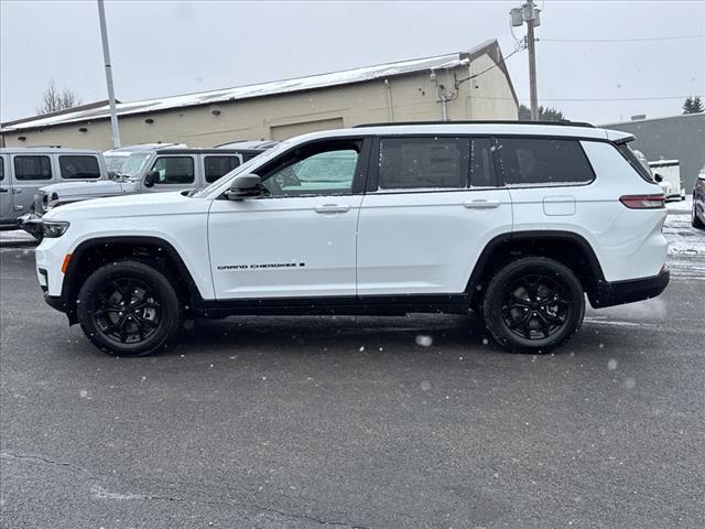 new 2025 Jeep Grand Cherokee L car, priced at $41,988