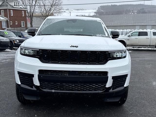 new 2025 Jeep Grand Cherokee L car, priced at $41,988