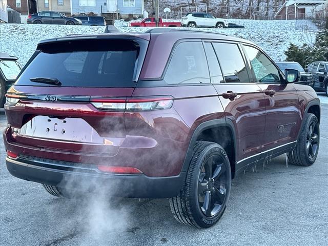 new 2025 Jeep Grand Cherokee car, priced at $44,763