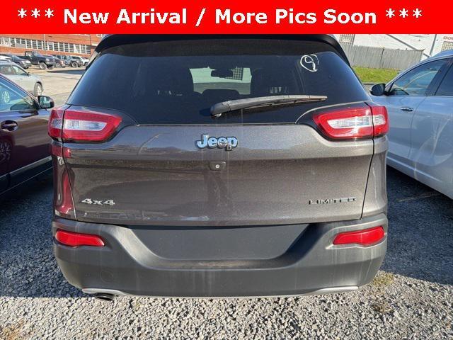 used 2015 Jeep Cherokee car, priced at $12,993