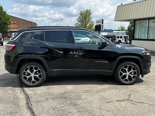 new 2024 Jeep Compass car, priced at $32,093