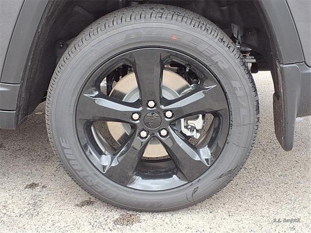 new 2025 Jeep Grand Cherokee L car, priced at $46,534