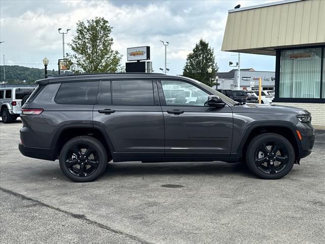 new 2024 Jeep Grand Cherokee L car, priced at $44,807