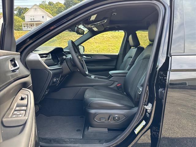 new 2024 Jeep Grand Cherokee L car, priced at $44,807