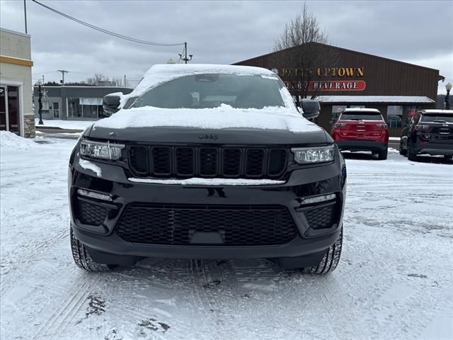 new 2025 Jeep Grand Cherokee car, priced at $49,158