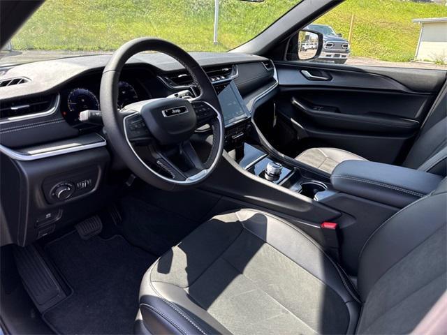 new 2025 Jeep Grand Cherokee L car, priced at $45,843