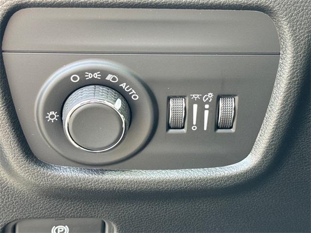 new 2025 Jeep Grand Cherokee L car, priced at $45,843