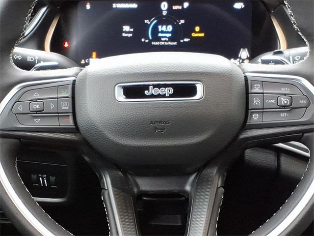 new 2025 Jeep Grand Cherokee car, priced at $38,542