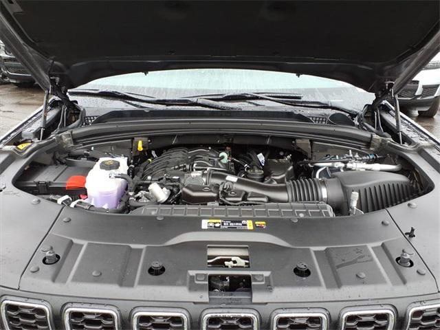 new 2025 Jeep Grand Cherokee car, priced at $38,542