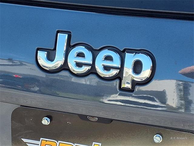 used 2020 Jeep Cherokee car, priced at $17,998