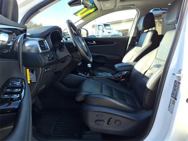 used 2017 Kia Sorento car, priced at $15,841