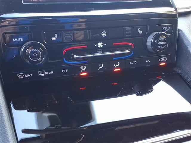 new 2025 Jeep Grand Cherokee car, priced at $38,542