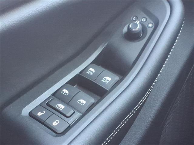 new 2025 Jeep Grand Cherokee car, priced at $38,542