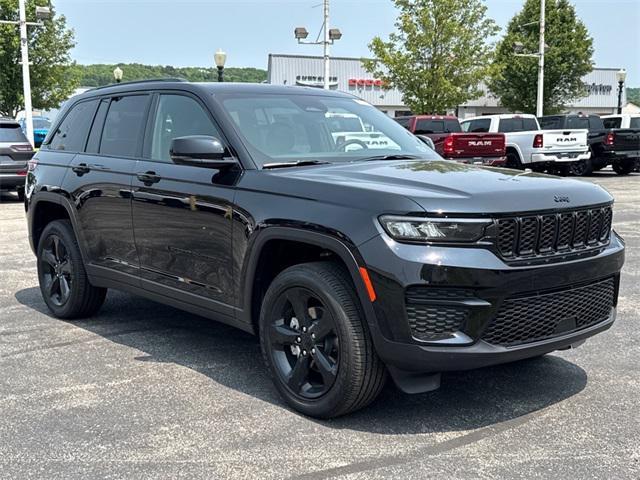 new 2025 Jeep Grand Cherokee car, priced at $44,442