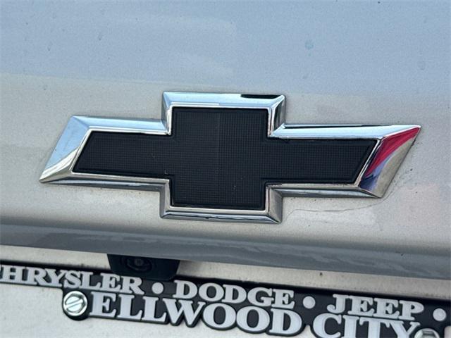 used 2022 Chevrolet Equinox car, priced at $21,169