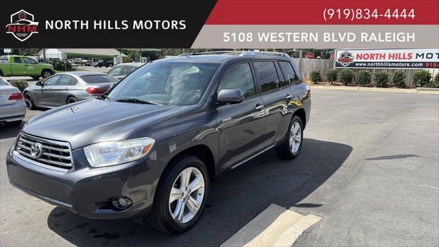 used 2010 Toyota Highlander car, priced at $8,999