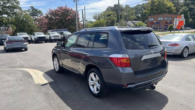 used 2010 Toyota Highlander car, priced at $8,999