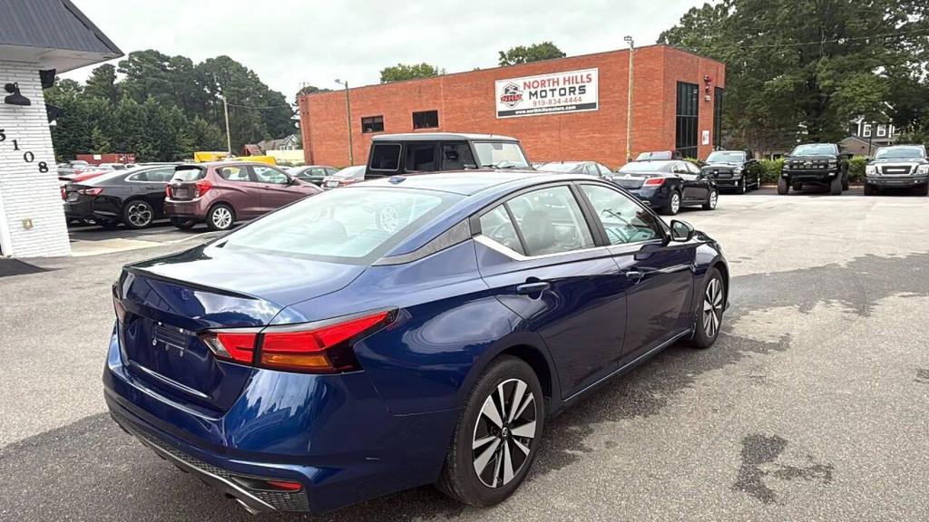used 2021 Nissan Altima car, priced at $17,999