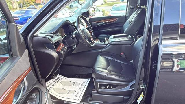 used 2015 Cadillac Escalade ESV car, priced at $27,626