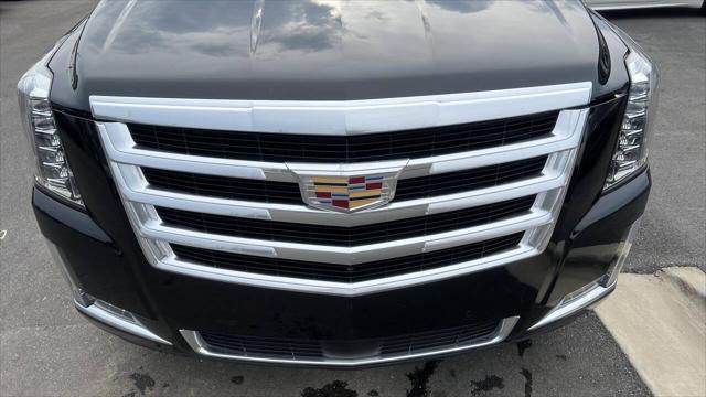 used 2018 Cadillac Escalade ESV car, priced at $28,987