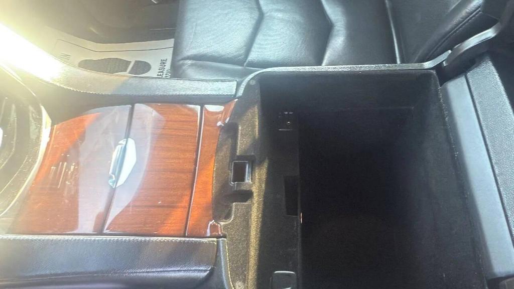 used 2015 Cadillac Escalade ESV car, priced at $21,999