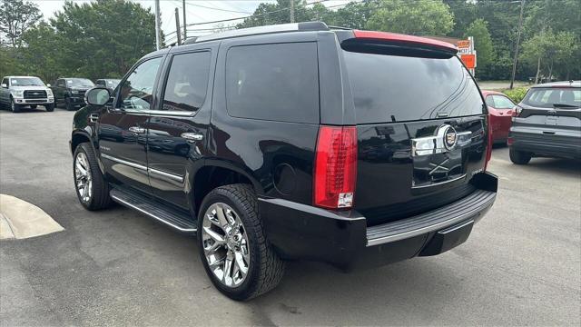 used 2013 Cadillac Escalade car, priced at $17,999