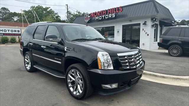 used 2013 Cadillac Escalade car, priced at $17,999