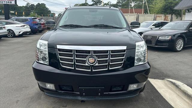 used 2013 Cadillac Escalade car, priced at $15,897