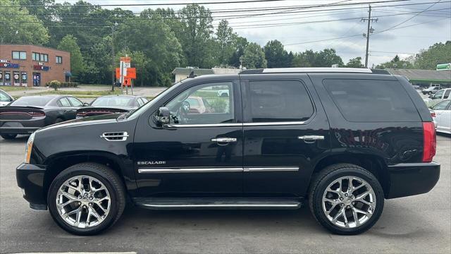 used 2013 Cadillac Escalade car, priced at $15,897