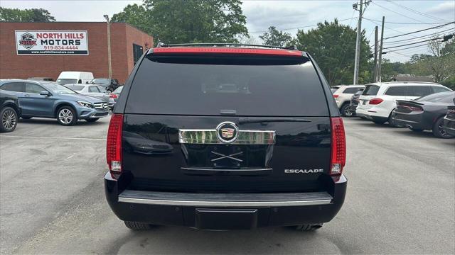 used 2013 Cadillac Escalade car, priced at $15,897