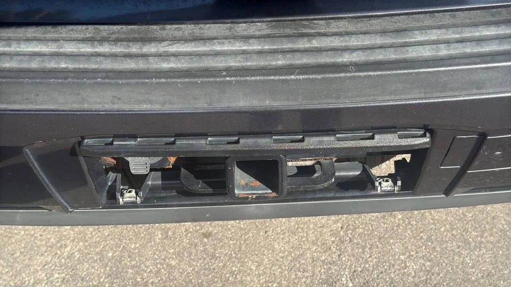 used 2016 Cadillac Escalade car, priced at $26,999