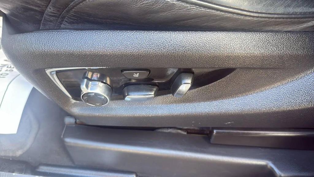 used 2016 Cadillac Escalade car, priced at $26,999