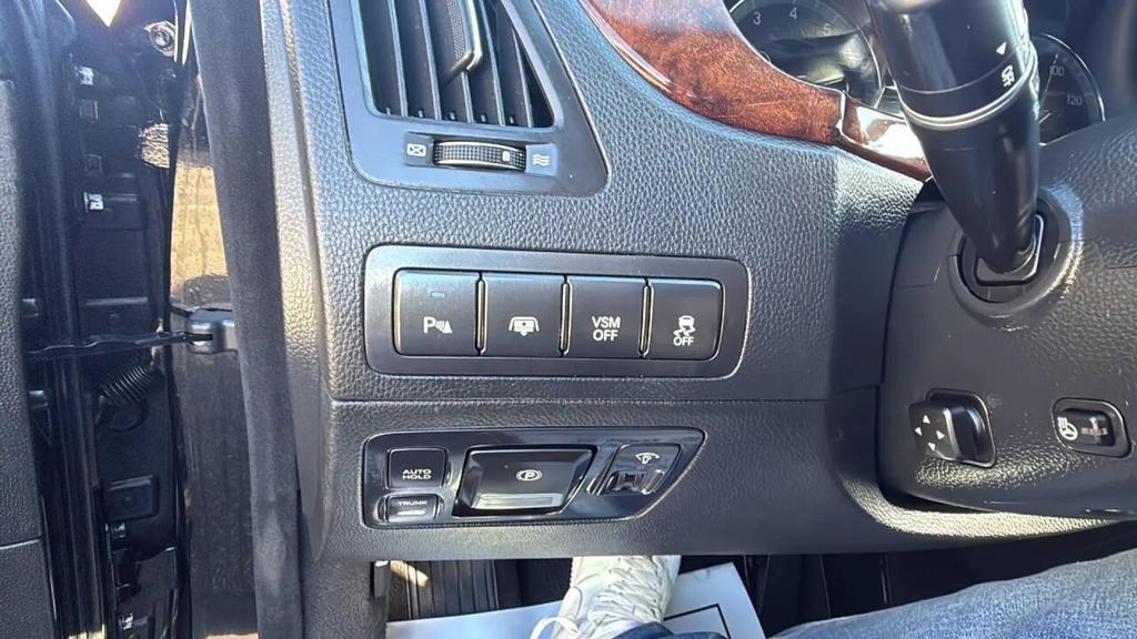 used 2012 Hyundai Equus car, priced at $11,999