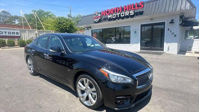 used 2017 INFINITI Q70 car, priced at $17,999