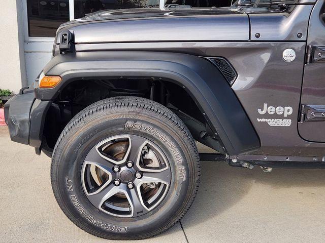 used 2021 Jeep Wrangler Unlimited car, priced at $27,991