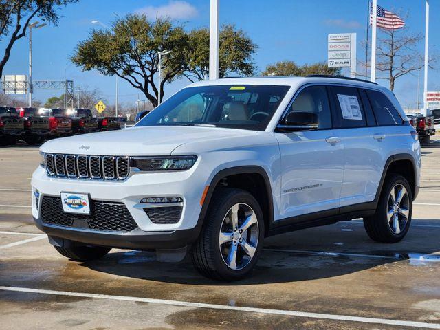 new 2025 Jeep Grand Cherokee car, priced at $48,822