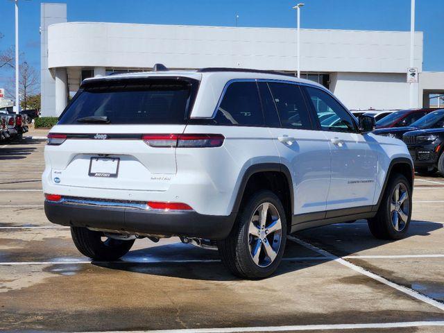 new 2025 Jeep Grand Cherokee car, priced at $48,822