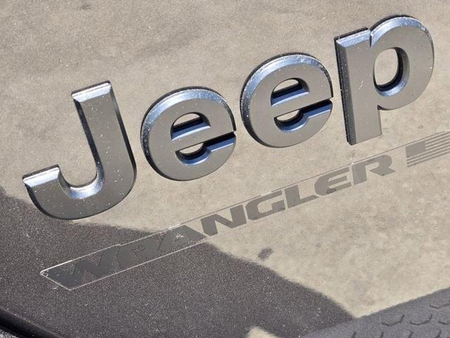 new 2025 Jeep Wrangler car, priced at $52,422
