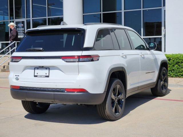 new 2024 Jeep Grand Cherokee car, priced at $39,495