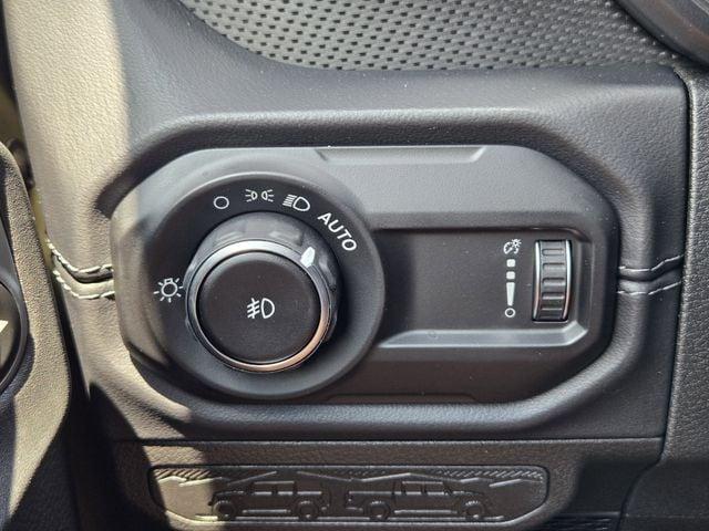 new 2025 Jeep Wrangler car, priced at $64,547