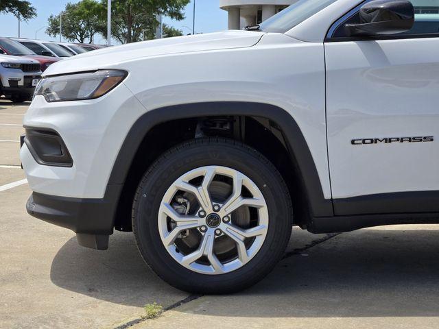 new 2025 Jeep Compass car, priced at $25,654