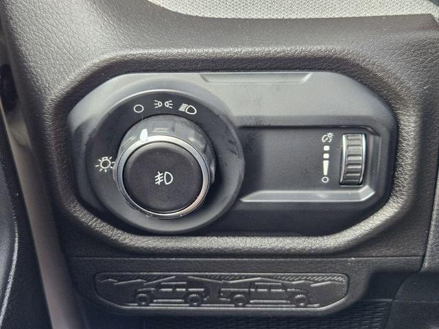 new 2025 Jeep Wrangler car, priced at $37,673