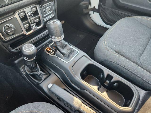 new 2026 Jeep Wrangler car, priced at $40,274