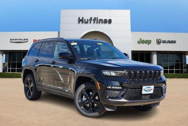 new 2025 Jeep Grand Cherokee car, priced at $45,040