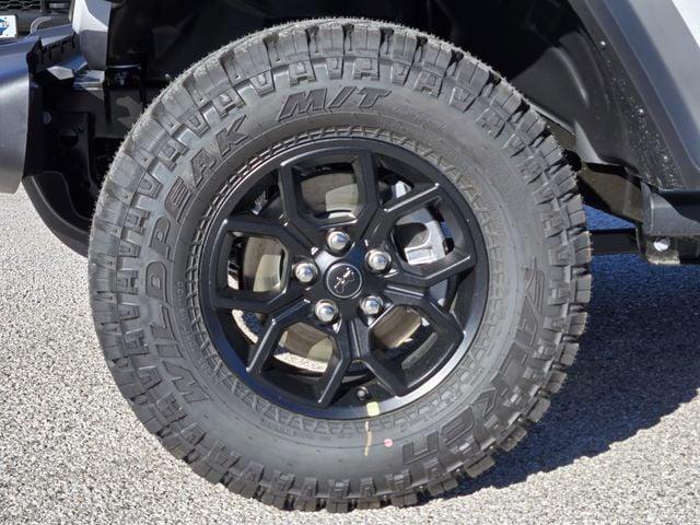 new 2026 Jeep Wrangler car, priced at $48,613