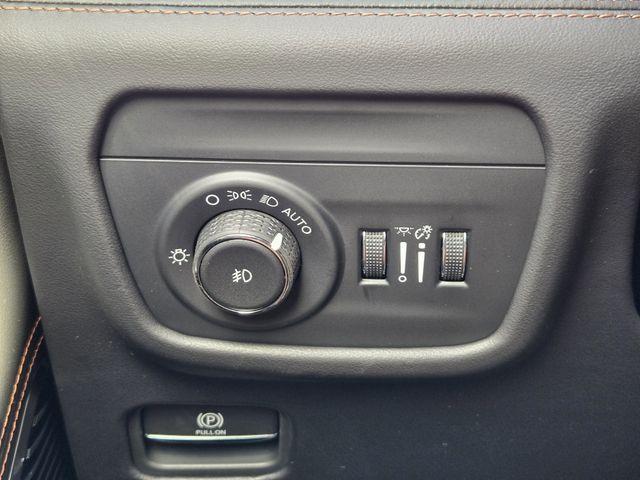 new 2025 Jeep Grand Cherokee L car, priced at $68,580