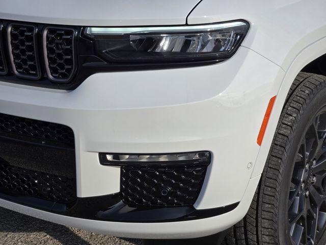 new 2025 Jeep Grand Cherokee L car, priced at $68,580