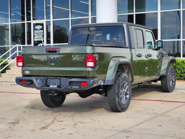 new 2024 Jeep Gladiator car, priced at $48,559