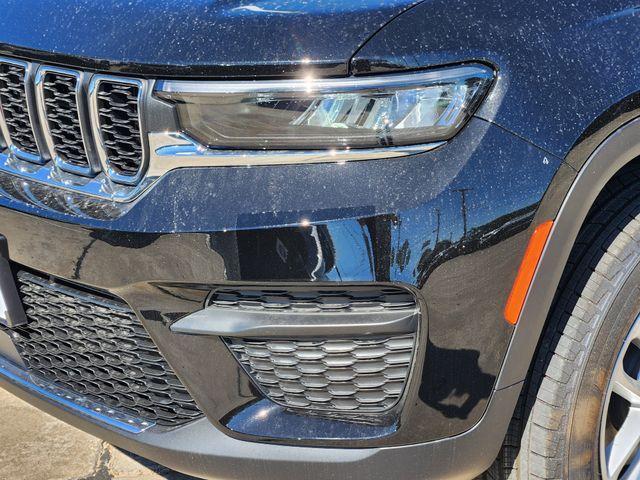 new 2025 Jeep Grand Cherokee car, priced at $35,663